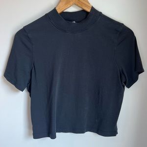 Lululemon Kitsilano mock neck tee
